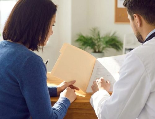 Como o tratamento para doenças raras exige coordenação, informação e apoio confiável